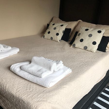 Limay Bed&Breakfast Neuquén Kamer foto